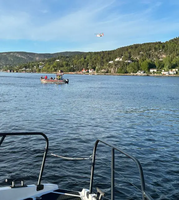 Redningsaksjon båt